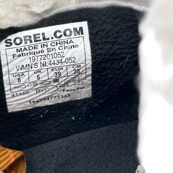 Sorel Women's Gray Out N About III Conquest Ankle Snow Boots Size 8 - Picture 12 of 12